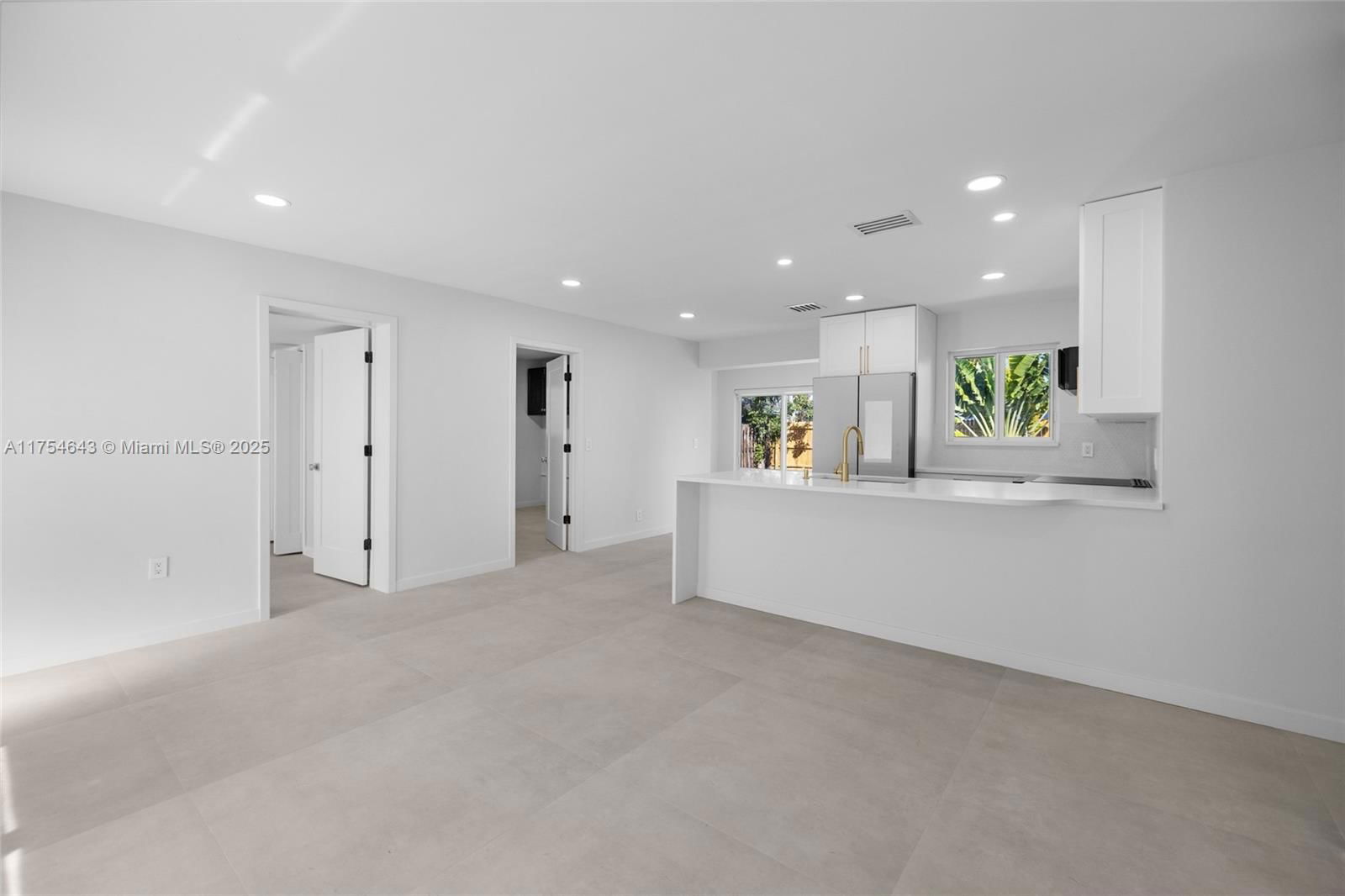 Real estate property located at 211 14th St, Broward, Lyons Park First Add, Pompano Beach, FL