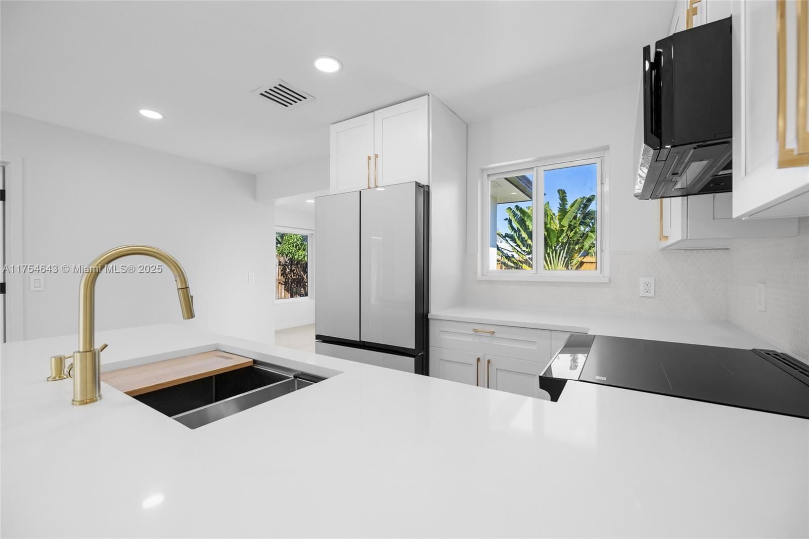 Real estate property located at 211 14th St, Broward, Lyons Park First Add, Pompano Beach, FL