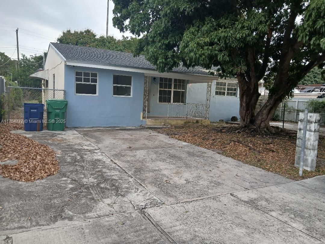 Real estate property located at 1535 85th St, Miami-dade, Gladys Park, Miami, FL