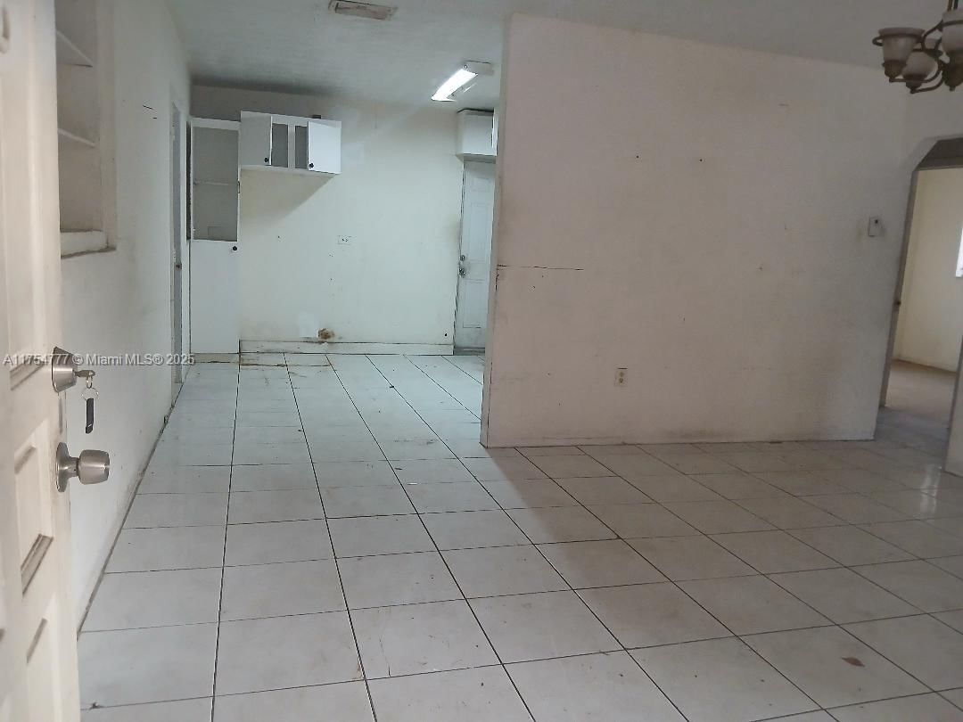 Real estate property located at 1535 85th St, Miami-dade, Gladys Park, Miami, FL