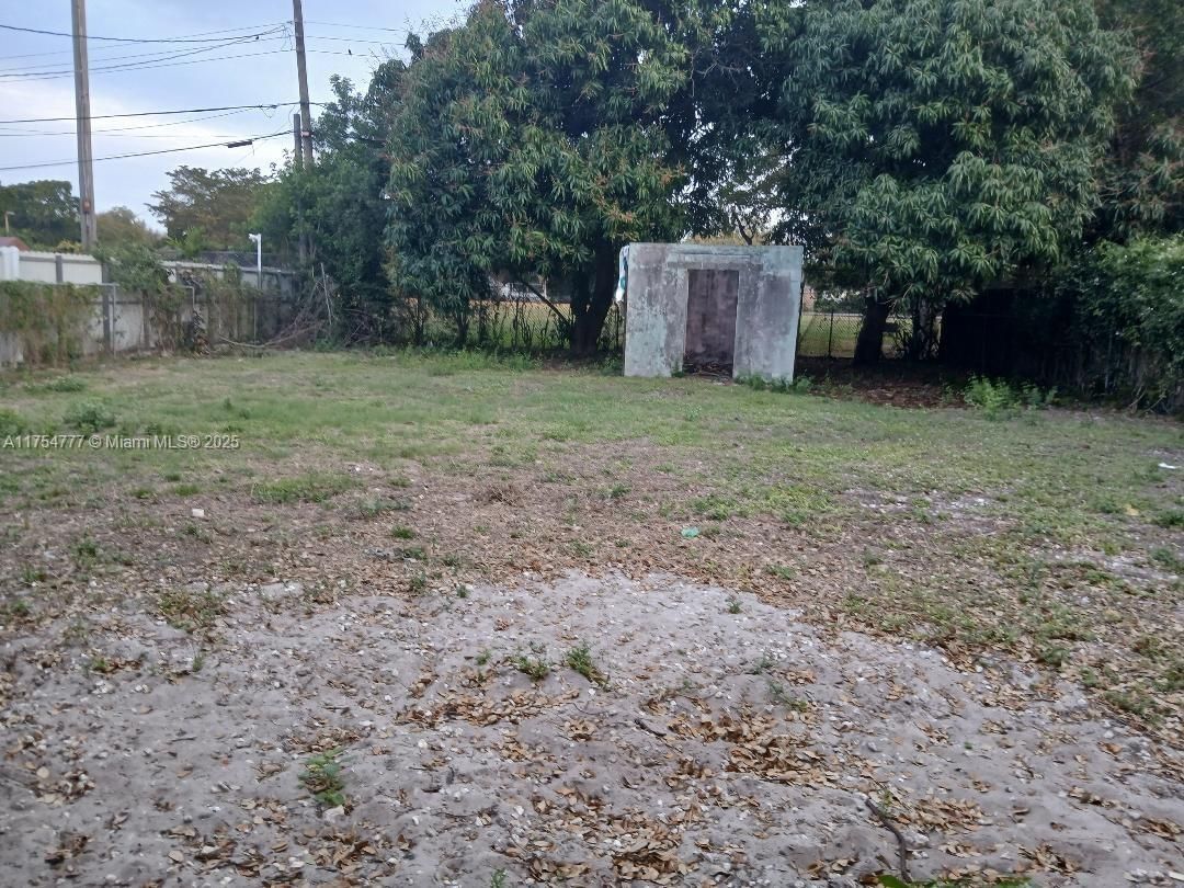 Real estate property located at 1535 85th St, Miami-dade, Gladys Park, Miami, FL