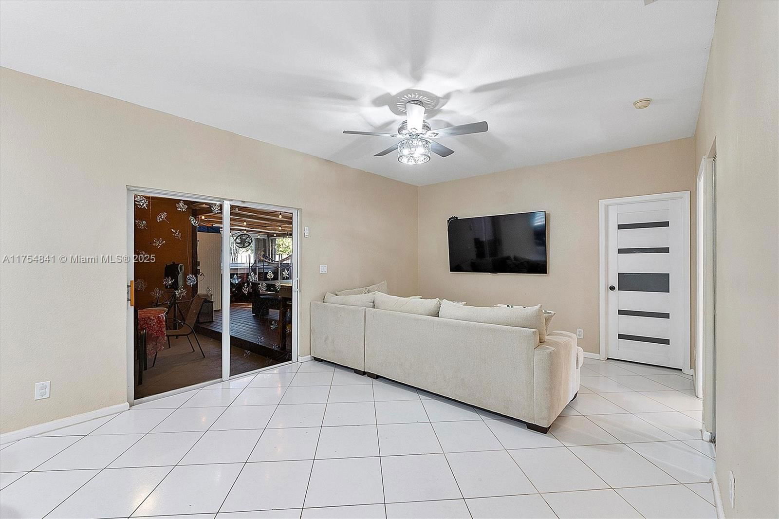 Real estate property located at 1538 7th Ln, Broward, Pompano Bch Community, Pompano Beach, FL