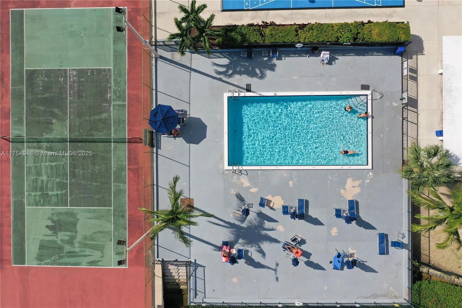 Real estate property located at 2780 183rd St #1810, Miami-dade, Commodore Plaza Condo, Aventura, FL