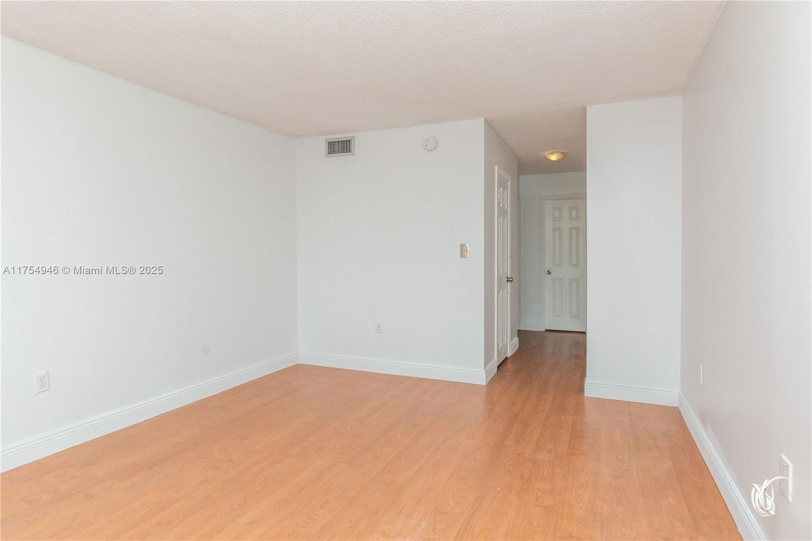 Real estate property located at 2780 183rd St #1810, Miami-dade, Commodore Plaza Condo, Aventura, FL