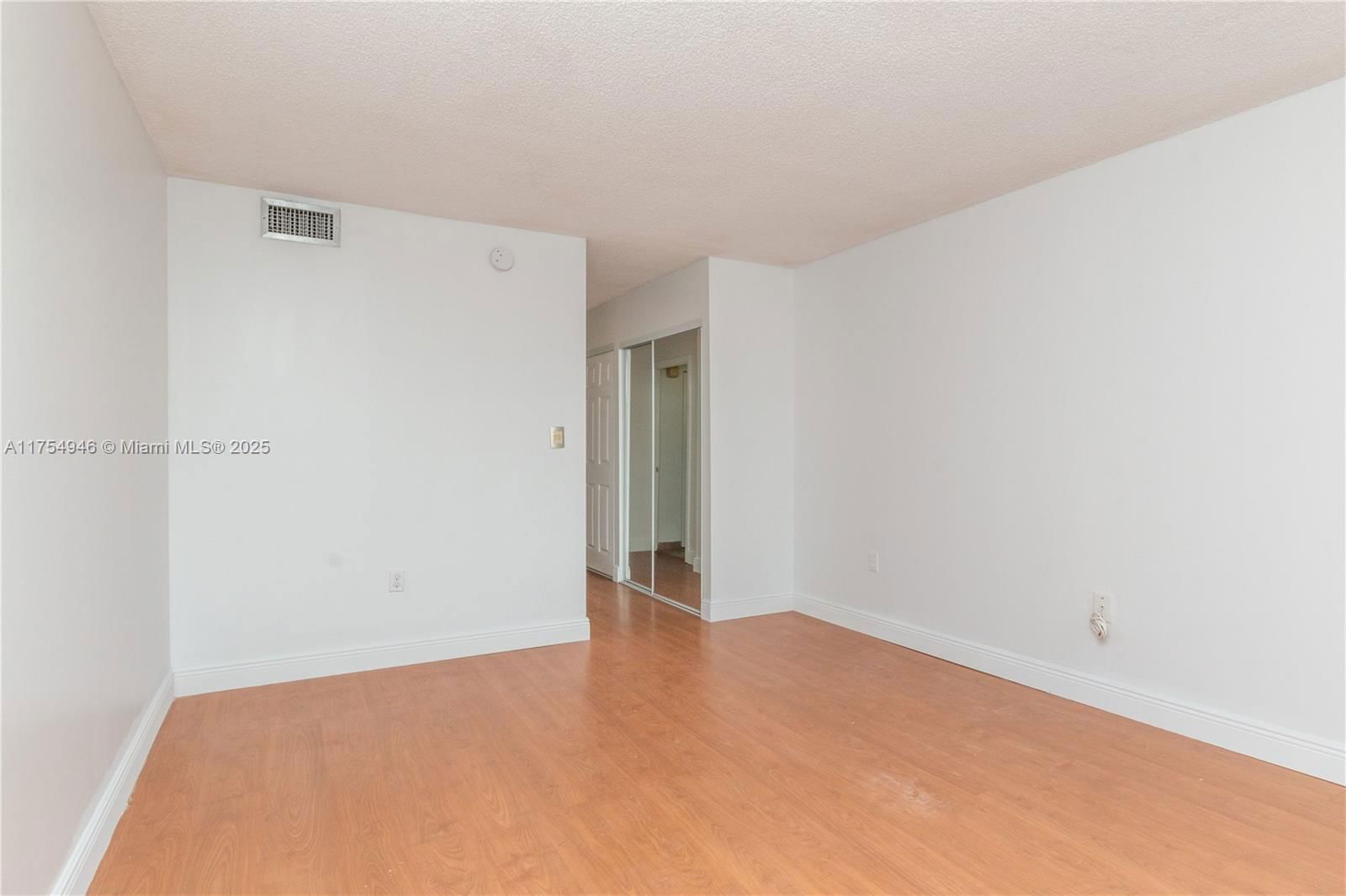 Real estate property located at 2780 183rd St #1810, Miami-dade, Commodore Plaza Condo, Aventura, FL