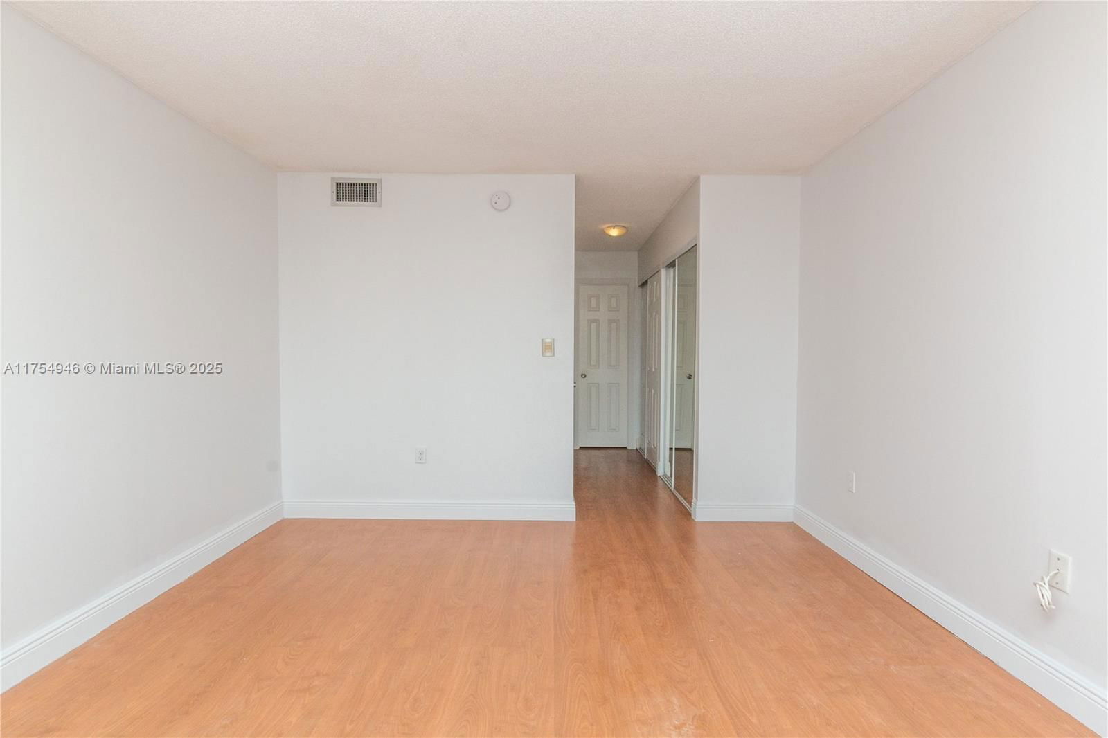 Real estate property located at 2780 183rd St #1810, Miami-dade, Commodore Plaza Condo, Aventura, FL
