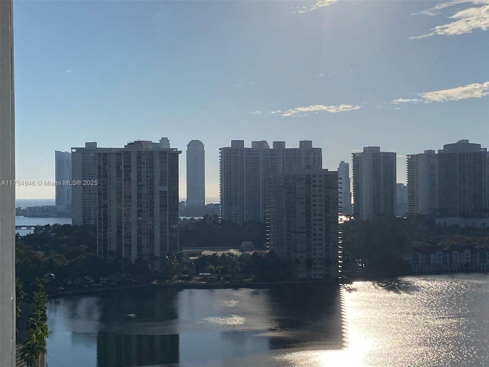 Real estate property located at 2780 183rd St #1810, Miami-dade, Commodore Plaza Condo, Aventura, FL