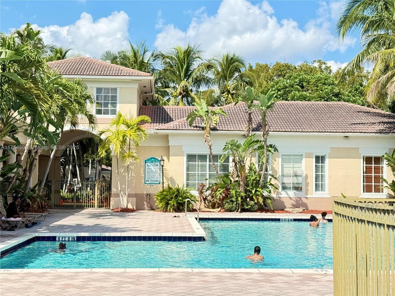 Real estate property located at 2586 Centergate Dr #104, Broward, Aventine At Miramar Condo, Miramar, FL