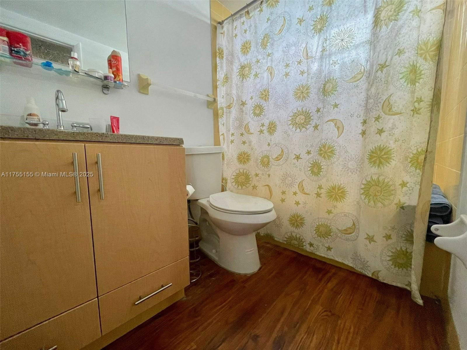 Real estate property located at 821 Euclid Ave #403, Miami-dade, 821 Euclid Condo, Miami Beach, FL