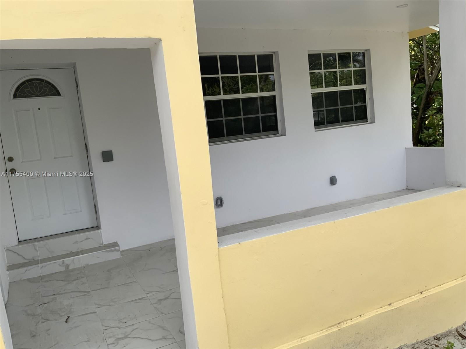 Real estate property located at 13520 17th Ave, Miami-dade, 1st Addn To Pine Tree Lak, Opa-Locka, FL