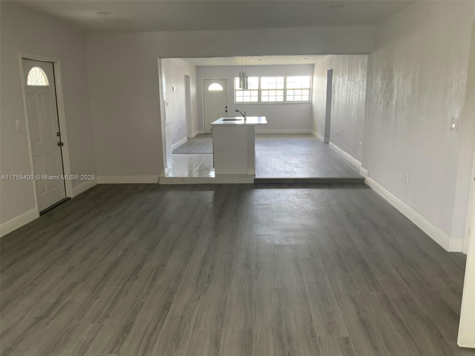 Real estate property located at 13520 17th Ave, Miami-dade, 1st Addn To Pine Tree Lak, Opa-Locka, FL