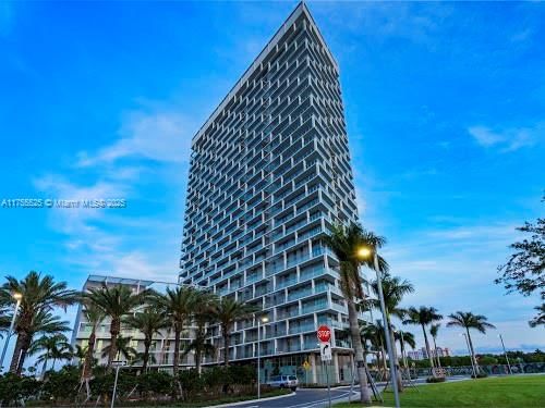 Real estate property located at 2000 Metropica Way #1002, Broward, Metropica North Tower One, Sunrise, FL