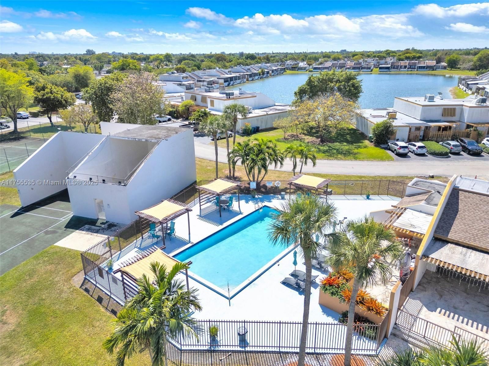 Real estate property located at 13190 10th Terrace Drive #13190, Miami-dade, Trail Run Sec 3, Miami, FL