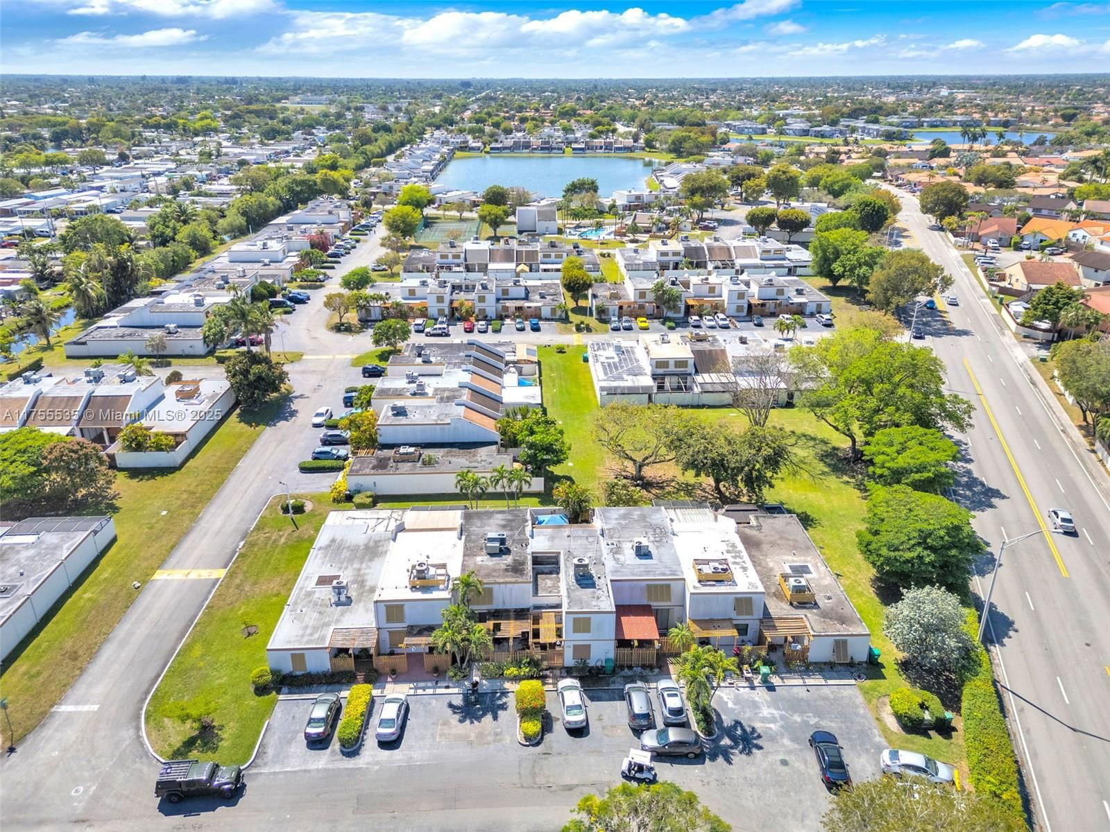 Real estate property located at 13190 10th Terrace Drive #13190, Miami-dade, Trail Run Sec 3, Miami, FL