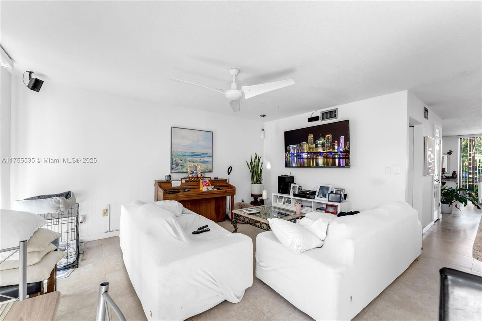 Real estate property located at 13190 10th Terrace Drive #13190, Miami-dade, Trail Run Sec 3, Miami, FL