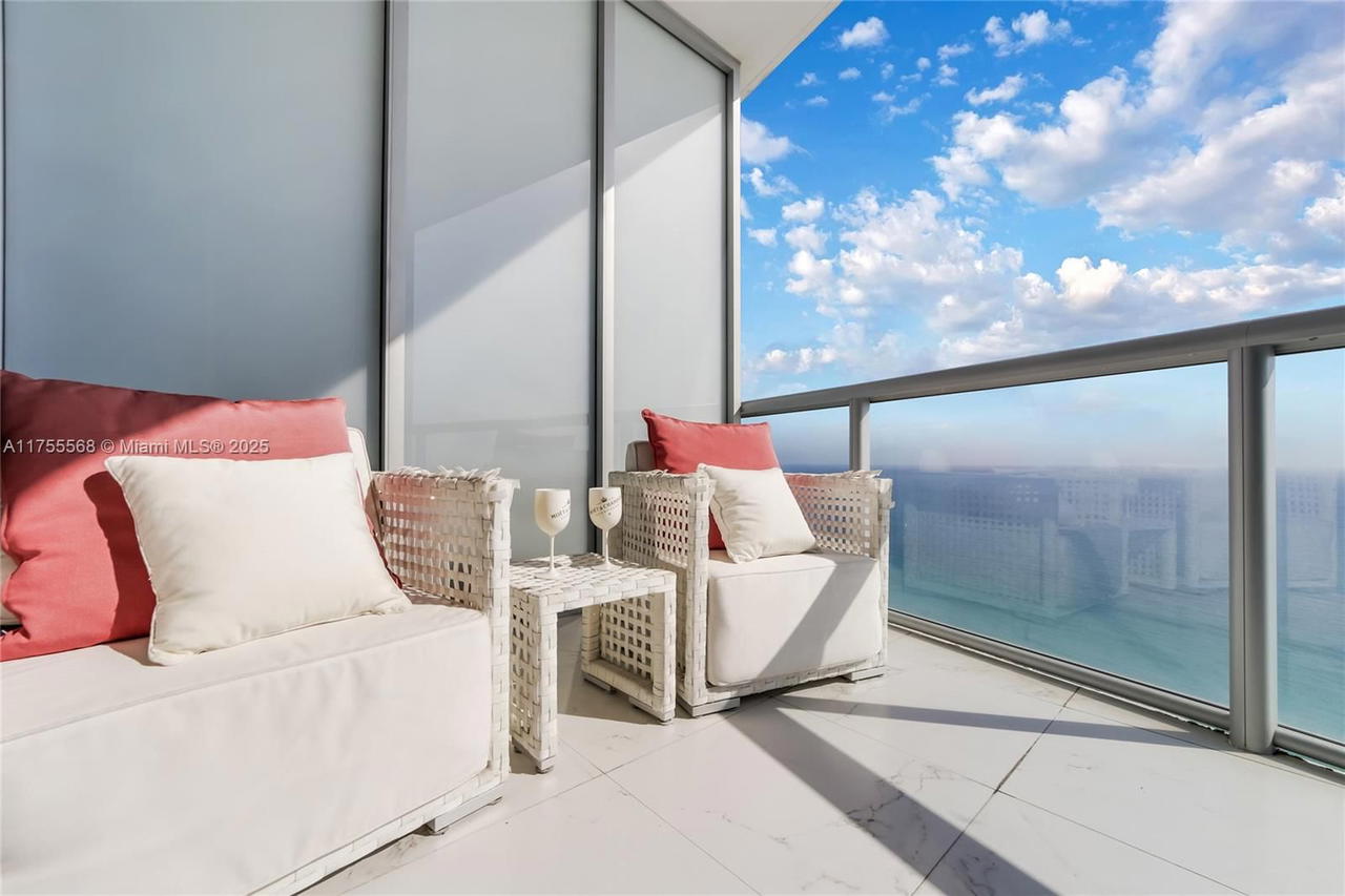 Real estate property located at 17121 Collins Ave #2606, Miami-dade, Jade Ocean Condo, Sunny Isles Beach, FL