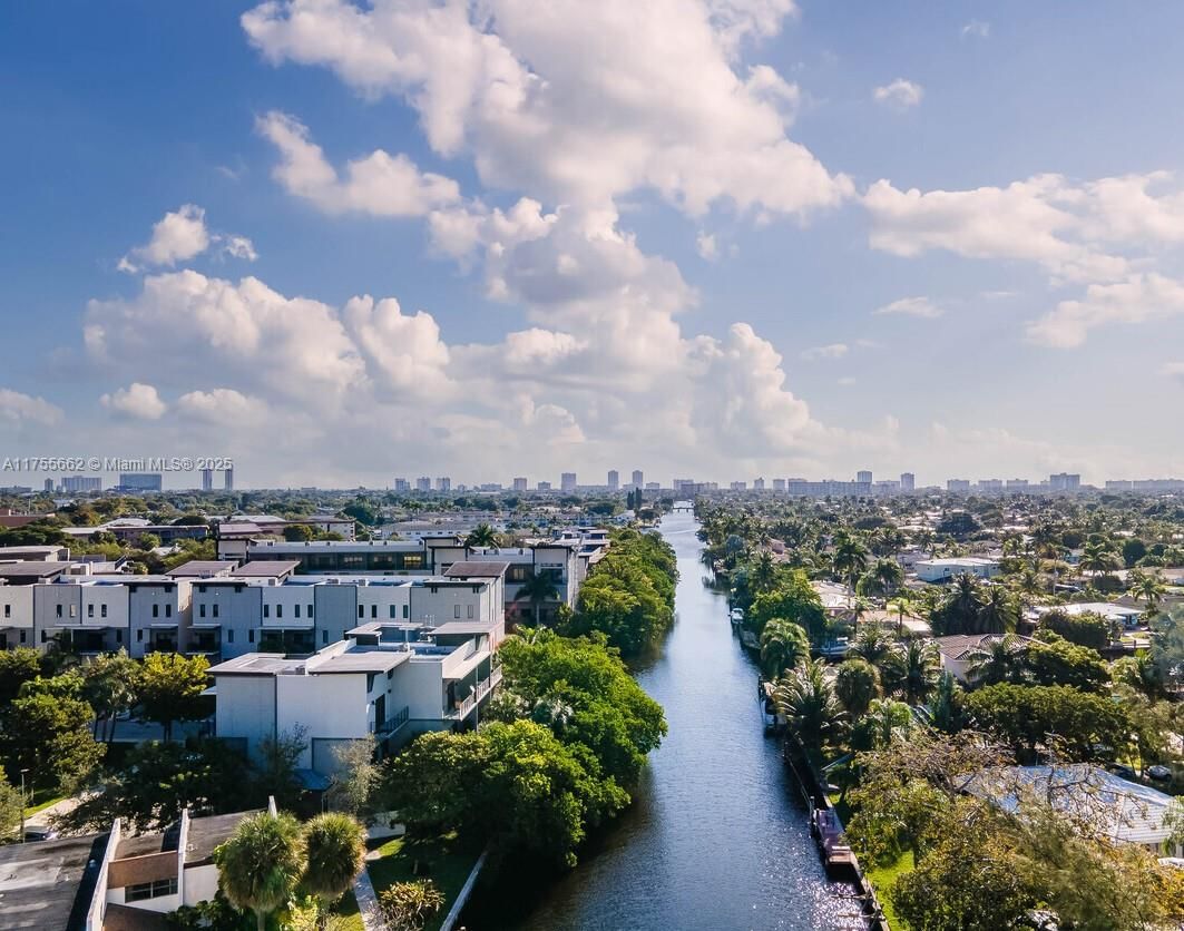 Real estate property located at 400 Atlantic Blvd, Broward, North Broward Intracoastal To Us1 (3211-3234), Pompano Beach, FL