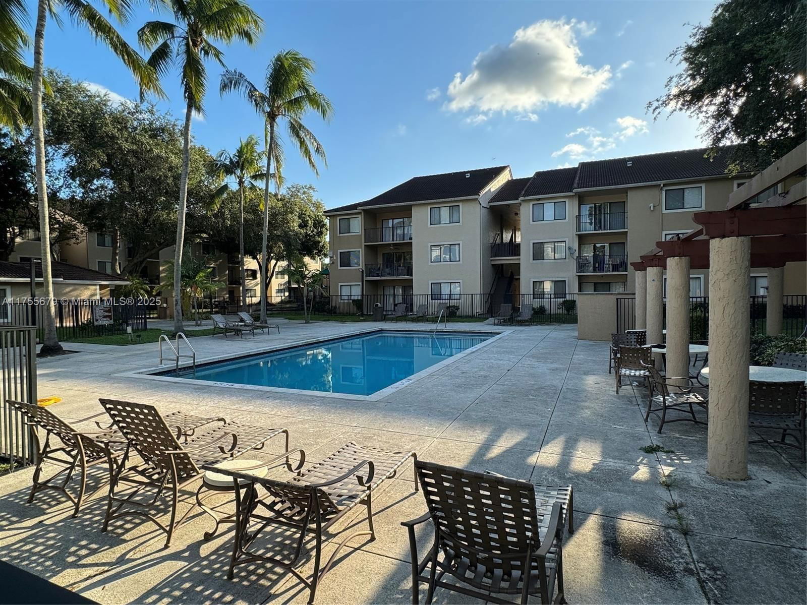Real estate property located at 9200 Atlantic Blvd #1422, Broward, Visconti Condo, Coral Springs, FL