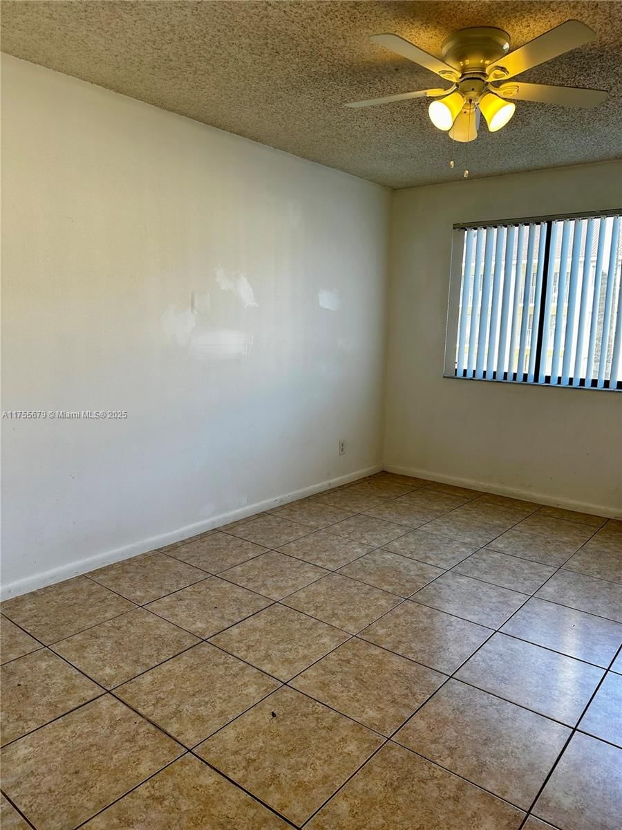 Real estate property located at 9200 Atlantic Blvd #1422, Broward, Visconti Condo, Coral Springs, FL
