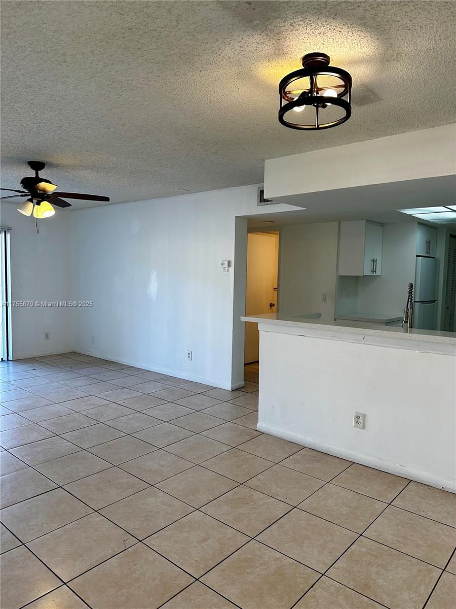 Real estate property located at 9200 Atlantic Blvd #1422, Broward, Visconti Condo, Coral Springs, FL