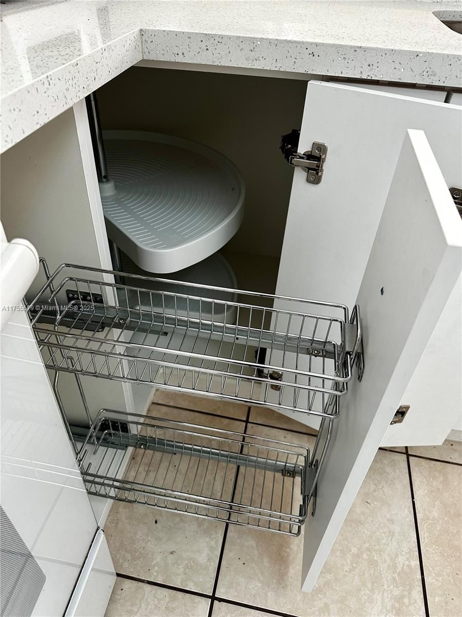 Real estate property located at 9200 Atlantic Blvd #1422, Broward, Visconti Condo, Coral Springs, FL