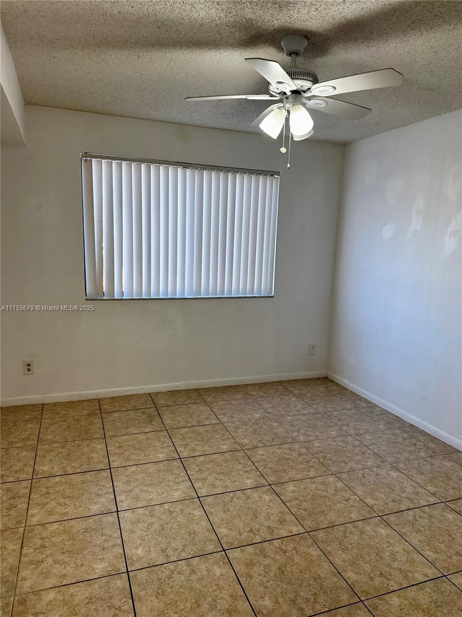 Real estate property located at 9200 Atlantic Blvd #1422, Broward, Visconti Condo, Coral Springs, FL