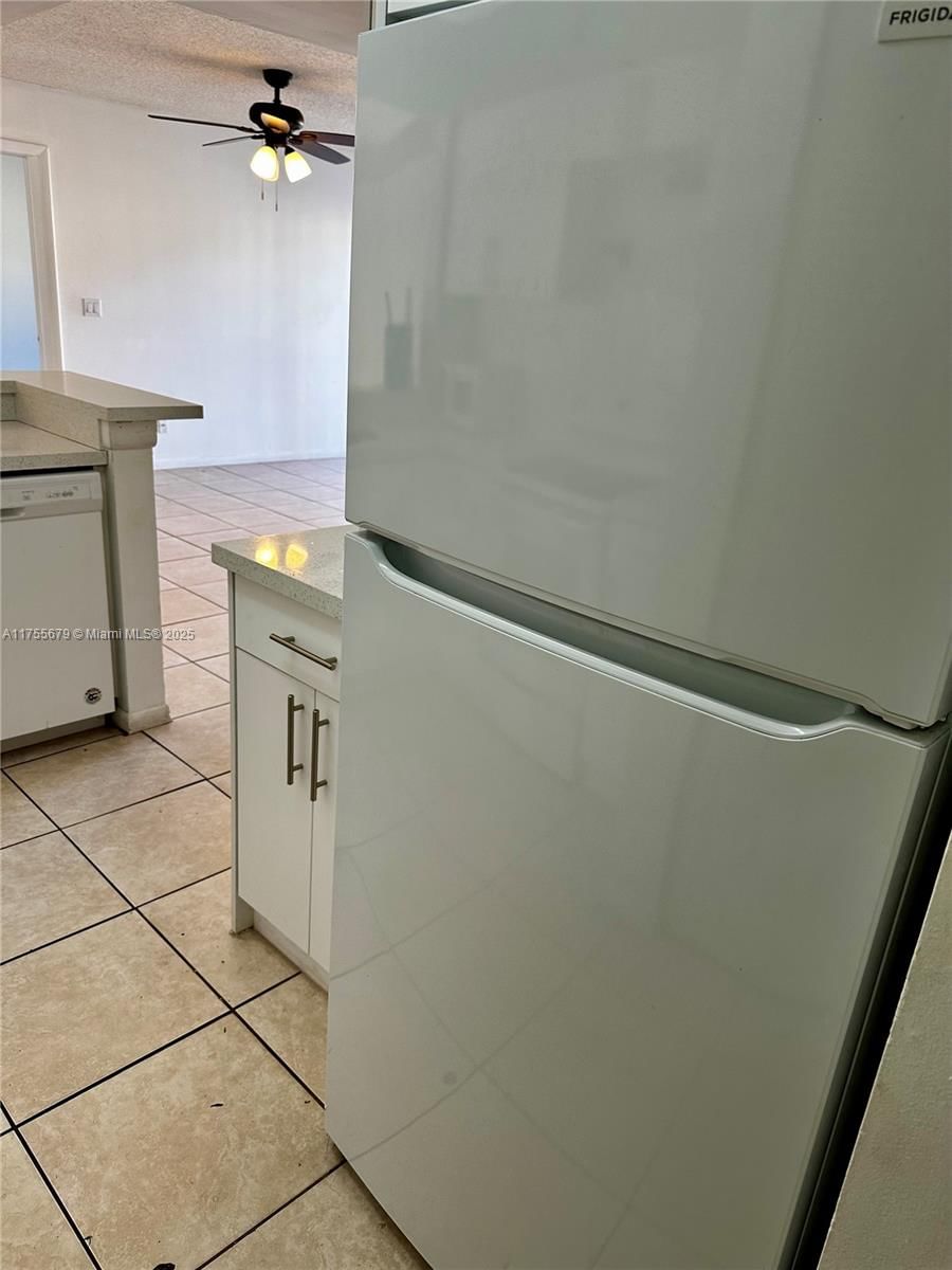 Real estate property located at 9200 Atlantic Blvd #1422, Broward, Visconti Condo, Coral Springs, FL