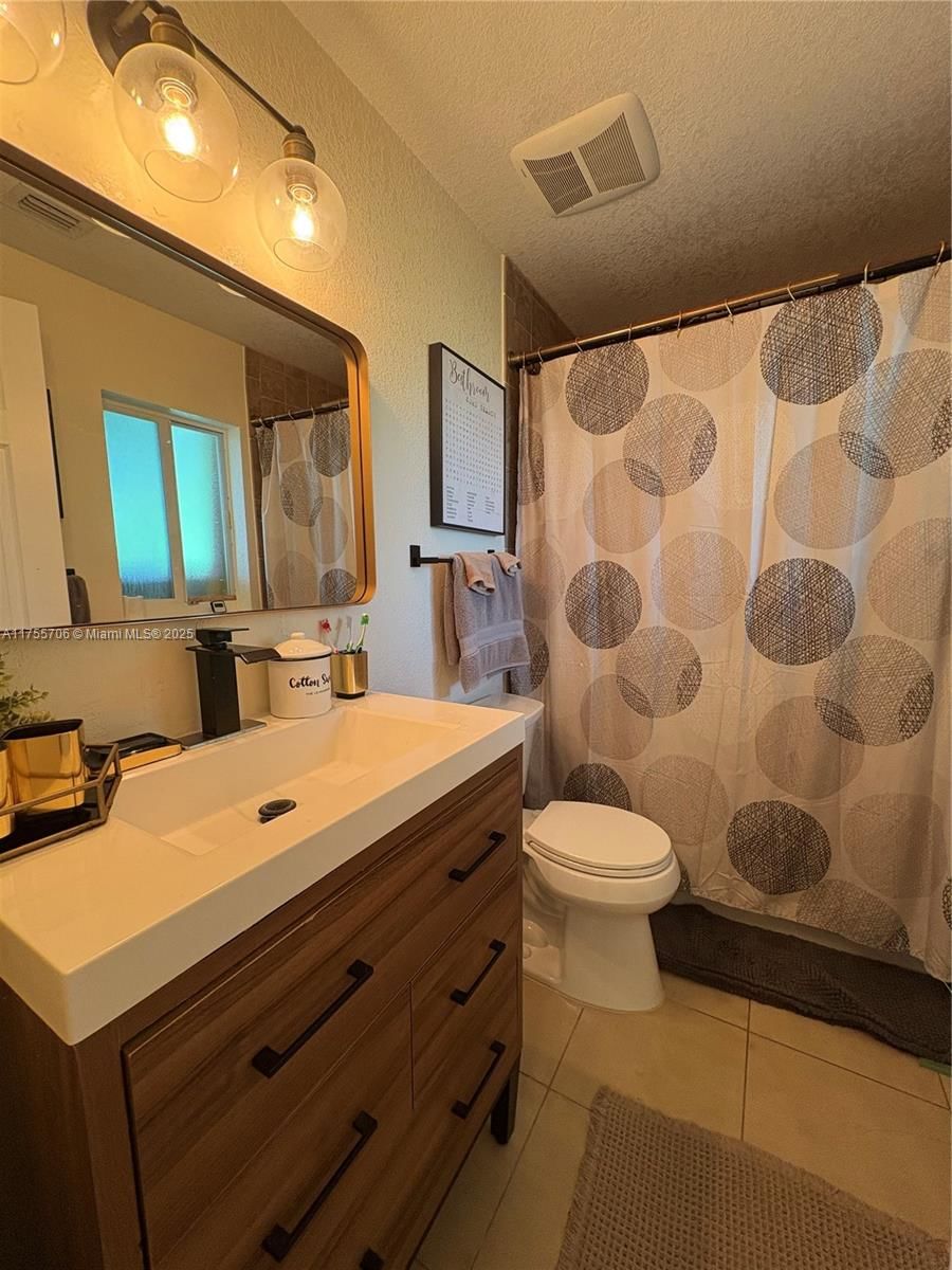 Real estate property located at 6412 31st Ct, Miami-dade, Dupuis Point Sub, Miami, FL