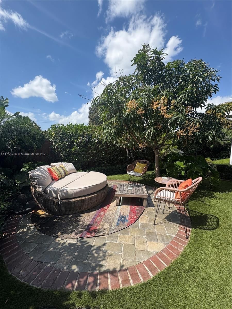 Real estate property located at 6412 31st Ct, Miami-dade, Dupuis Point Sub, Miami, FL