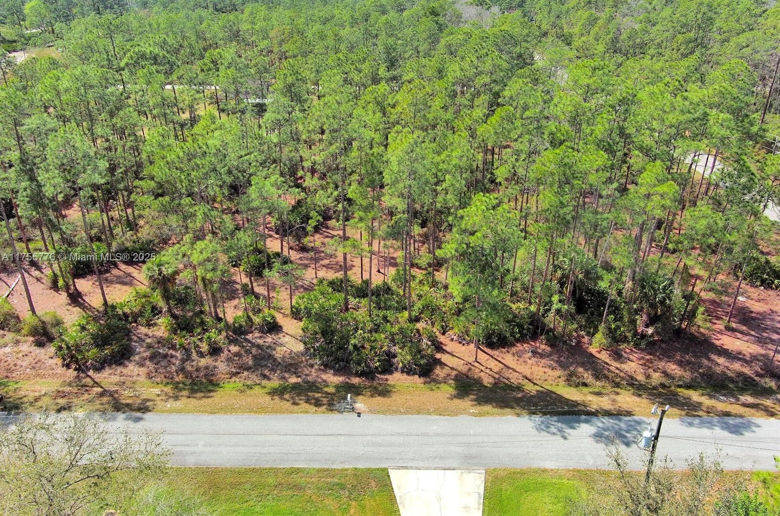 Real estate property located at 2221 Canton Ave, Lee, Lehigh Acres, Lehigh Acres, FL
