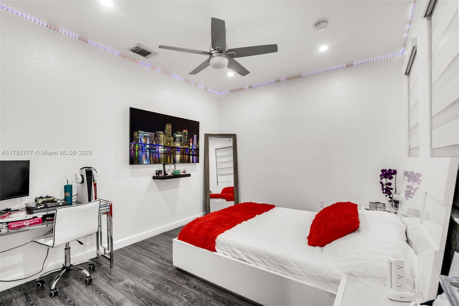 Real estate property located at 1732 153rd Pass, Miami-dade, A B At Tamiami Trail Phas, Miami, FL