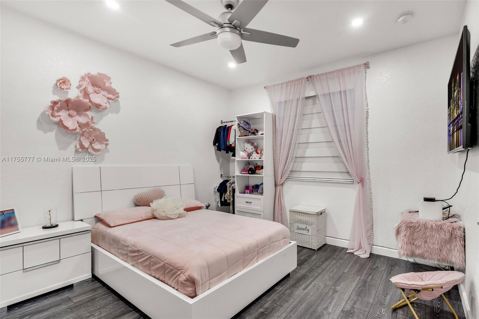 Real estate property located at 1732 153rd Pass, Miami-dade, A B At Tamiami Trail Phas, Miami, FL