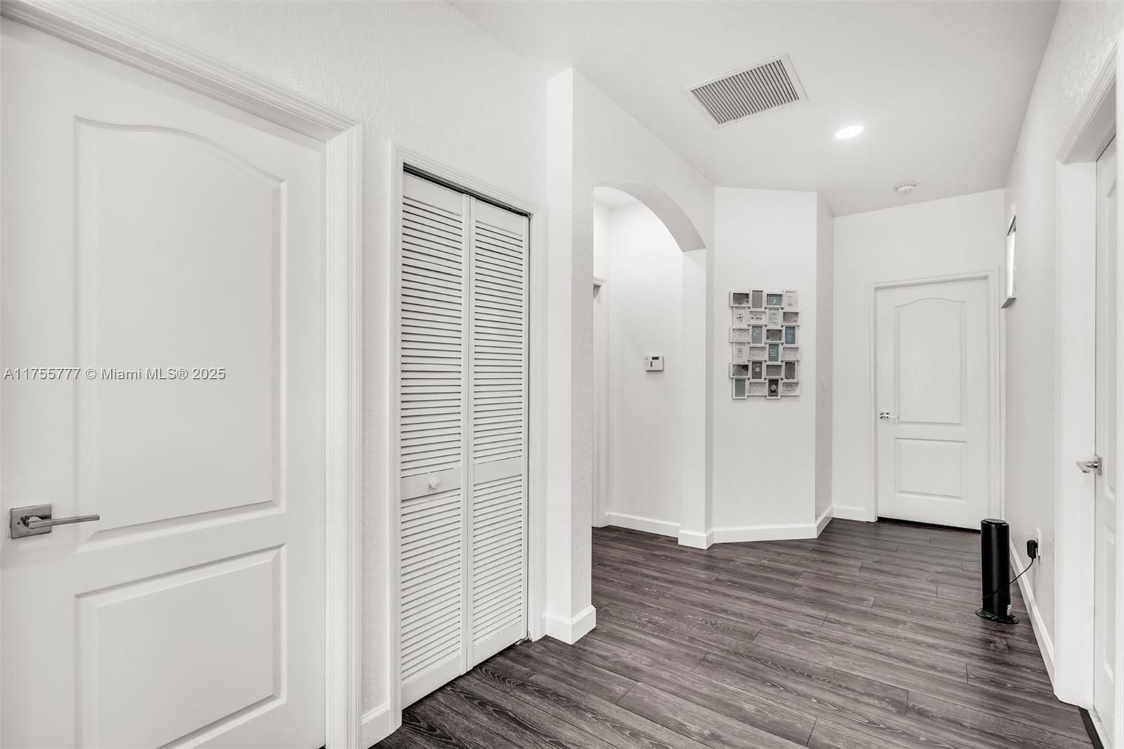 Real estate property located at 1732 153rd Pass, Miami-dade, A B At Tamiami Trail Phas, Miami, FL
