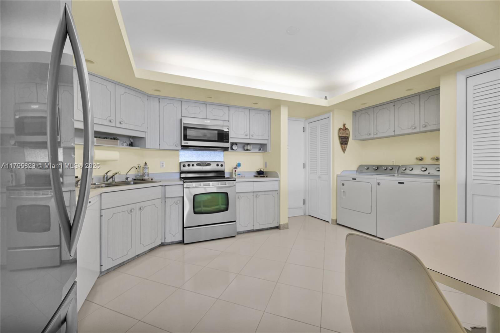 Real estate property located at 4100 Galt Ocean Dr #1808, Broward, Galleon Condo, Fort Lauderdale, FL