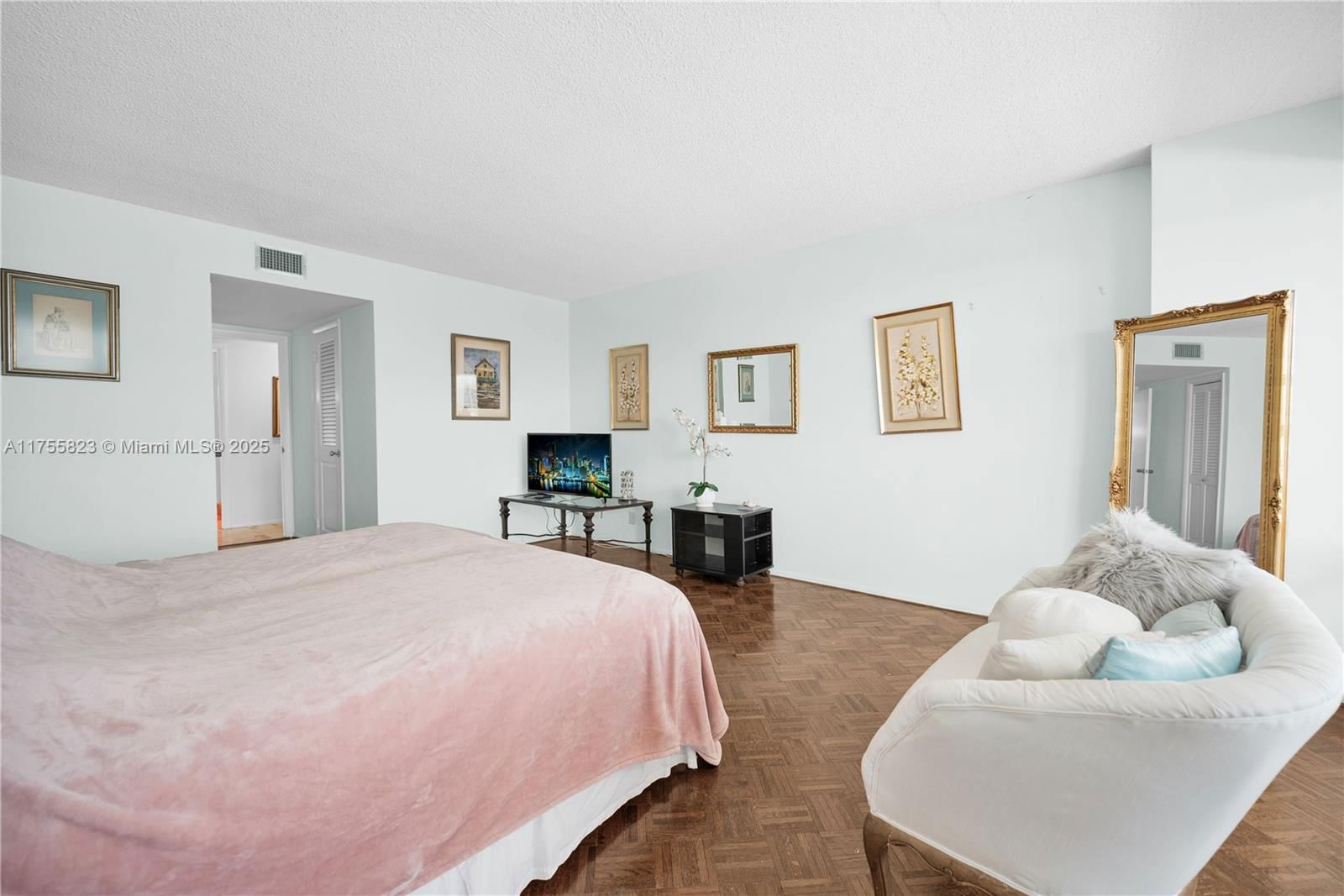 Real estate property located at 4100 Galt Ocean Dr #1808, Broward, Galleon Condo, Fort Lauderdale, FL
