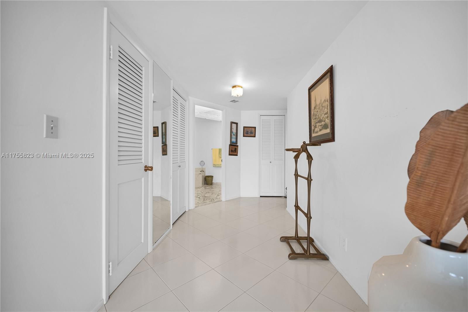 Real estate property located at 4100 Galt Ocean Dr #1808, Broward, Galleon Condo, Fort Lauderdale, FL