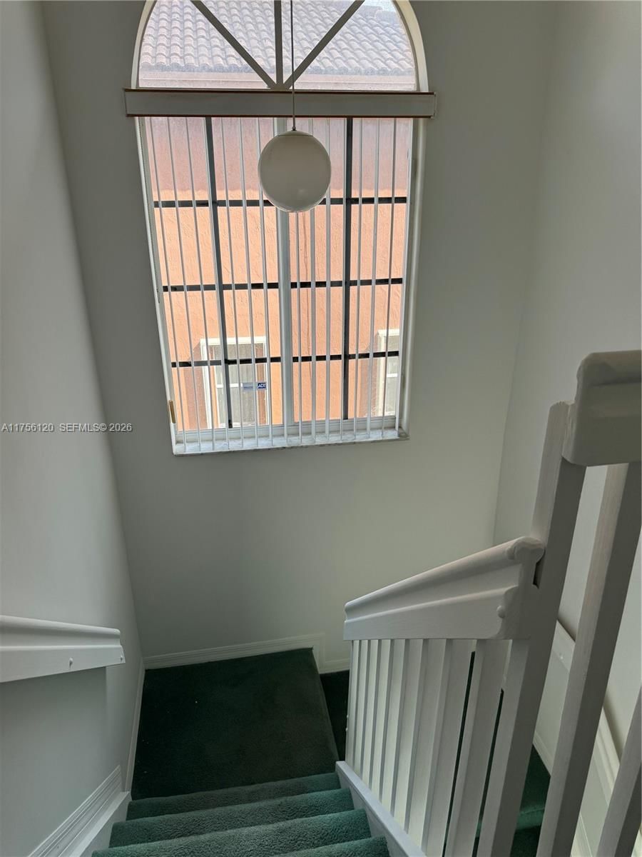 Real estate property located at 14156 163rd Ter, Miami-dade, Laguna Ponds Sec 2, Miami, FL