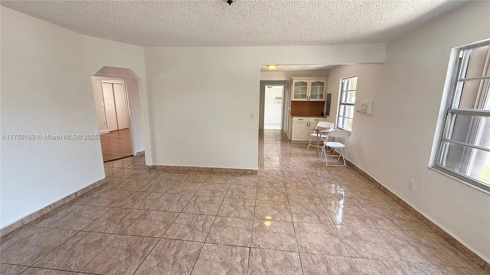 Real estate property located at 10500 32nd Ct, Miami-dade, Acme Gulfair 2nd Addn, Miami, FL