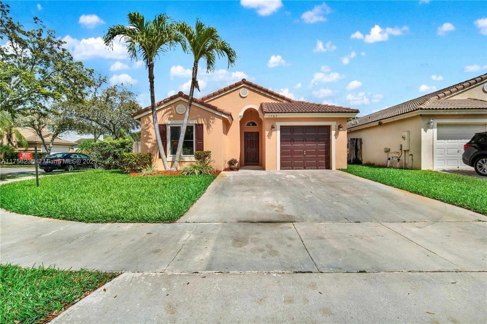 Real estate property located at 1507 20th Pl, Miami-dade, Shores At Keys Gate, Homestead, FL