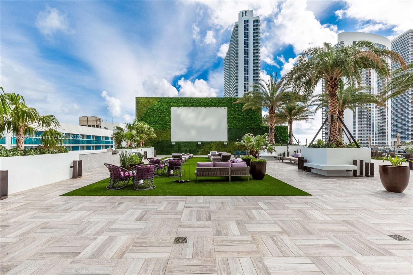 Real estate property located at 4010 Ocean Dr R1609, Broward, 4010 South Ocean Condo, Hollywood, FL