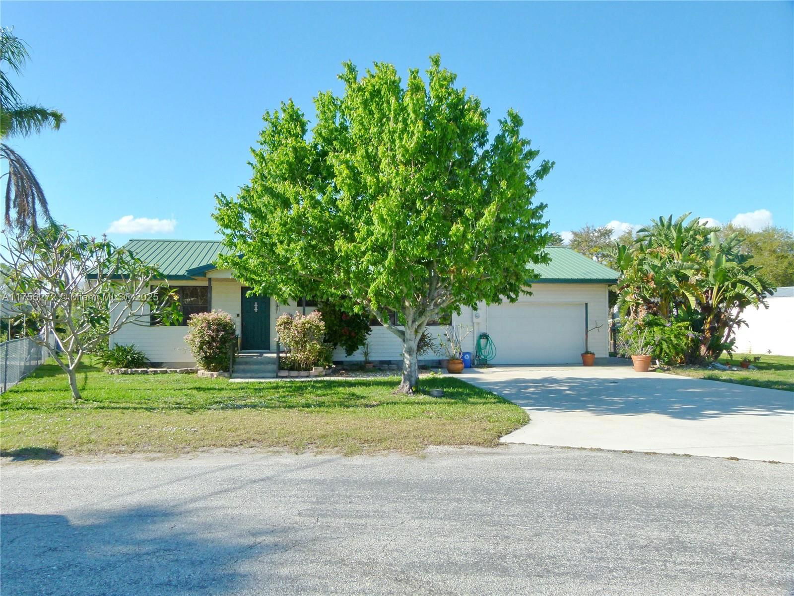 Real estate property located at 1160 20th Street, Glades, Buckhead Ridge, Bulkhead Ridge, FL