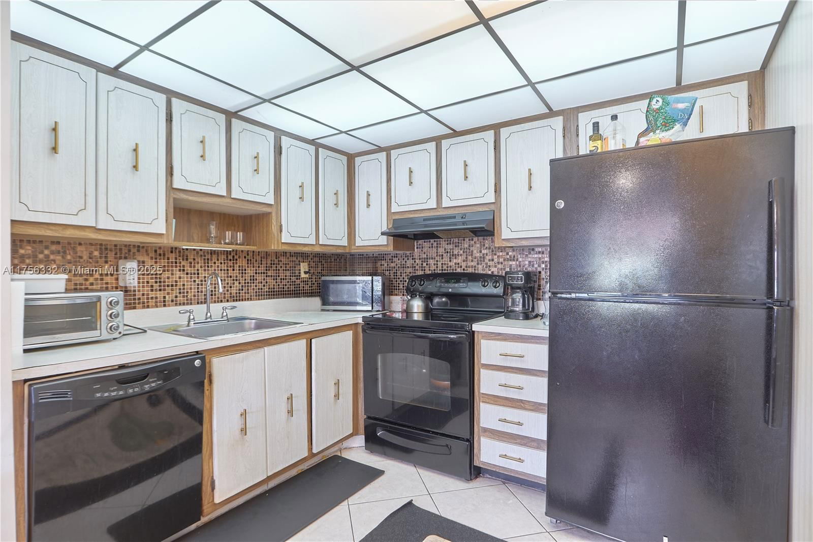 Real estate property located at 793 Flanders Q, Palm Beach, Kings Point, Delray Beach, FL