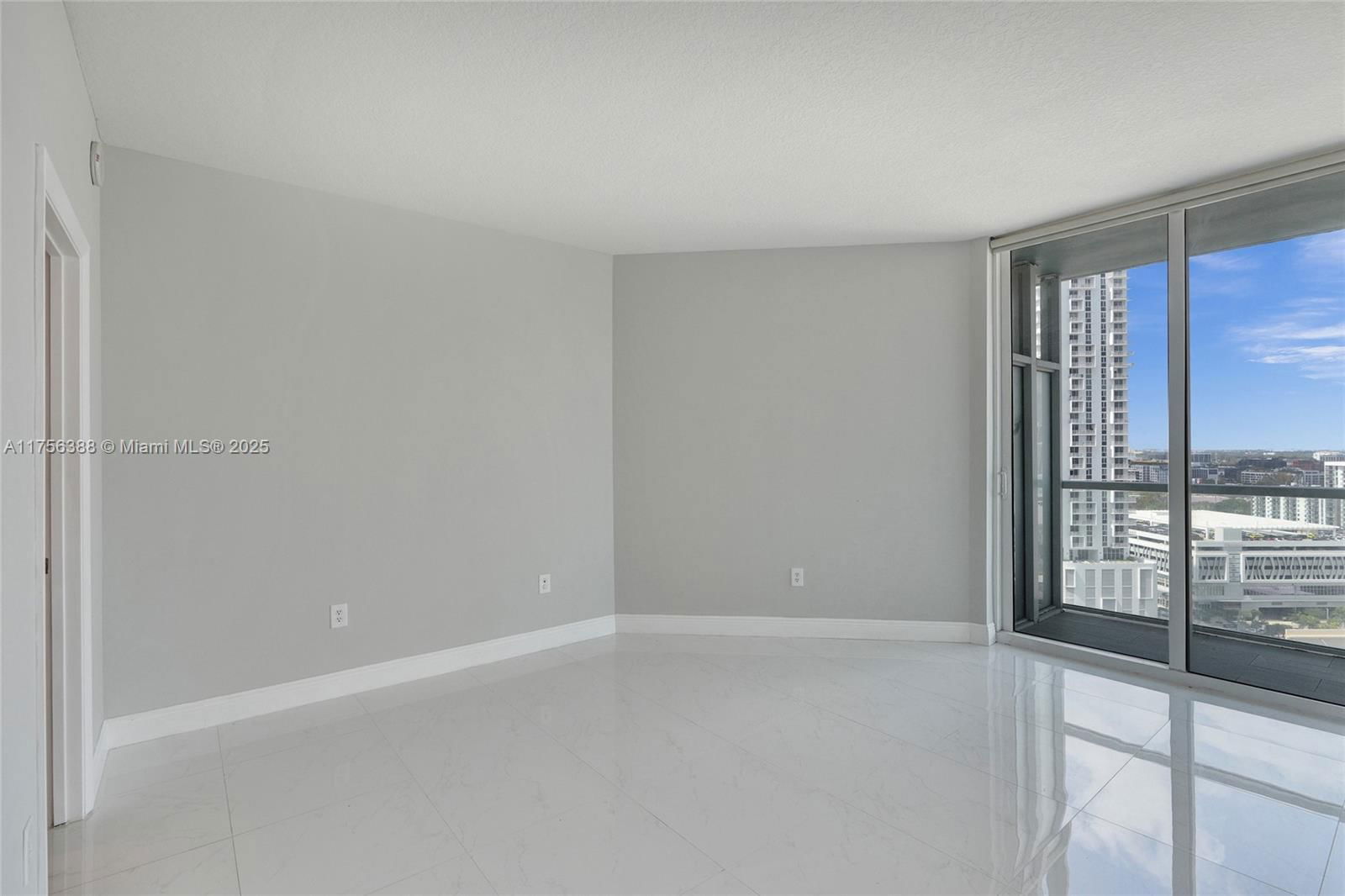 Real estate property located at 1900 Bayshore Dr #2016, Miami-dade, Quantum On The Bay Condo, Miami, FL