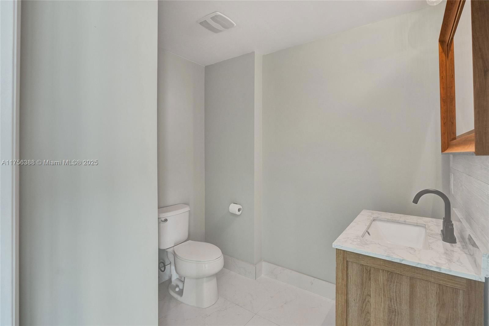 Real estate property located at 1900 Bayshore Dr #2016, Miami-dade, Quantum On The Bay Condo, Miami, FL