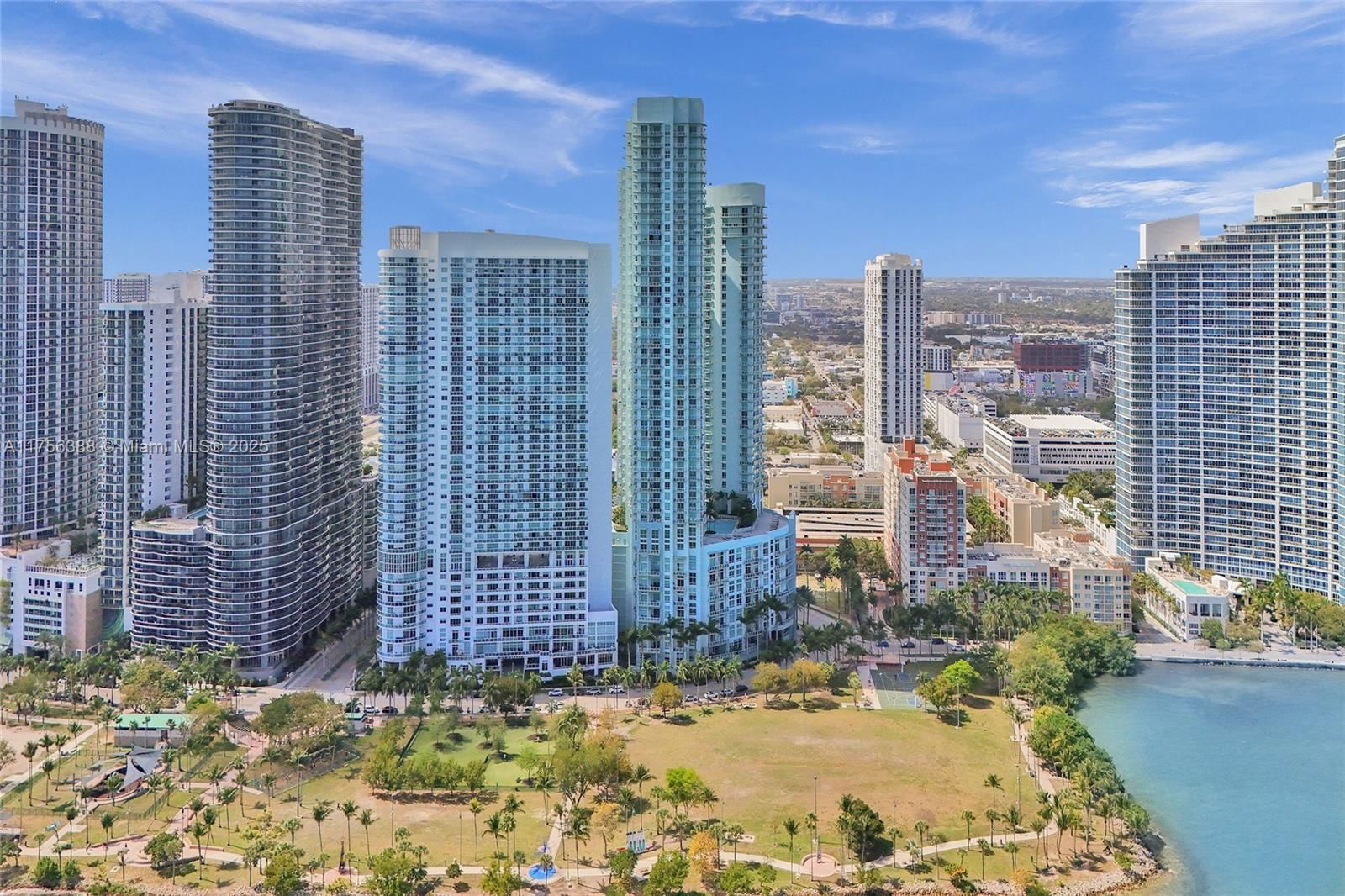 Real estate property located at 1900 Bayshore Dr #2016, Miami-dade, Quantum On The Bay Condo, Miami, FL