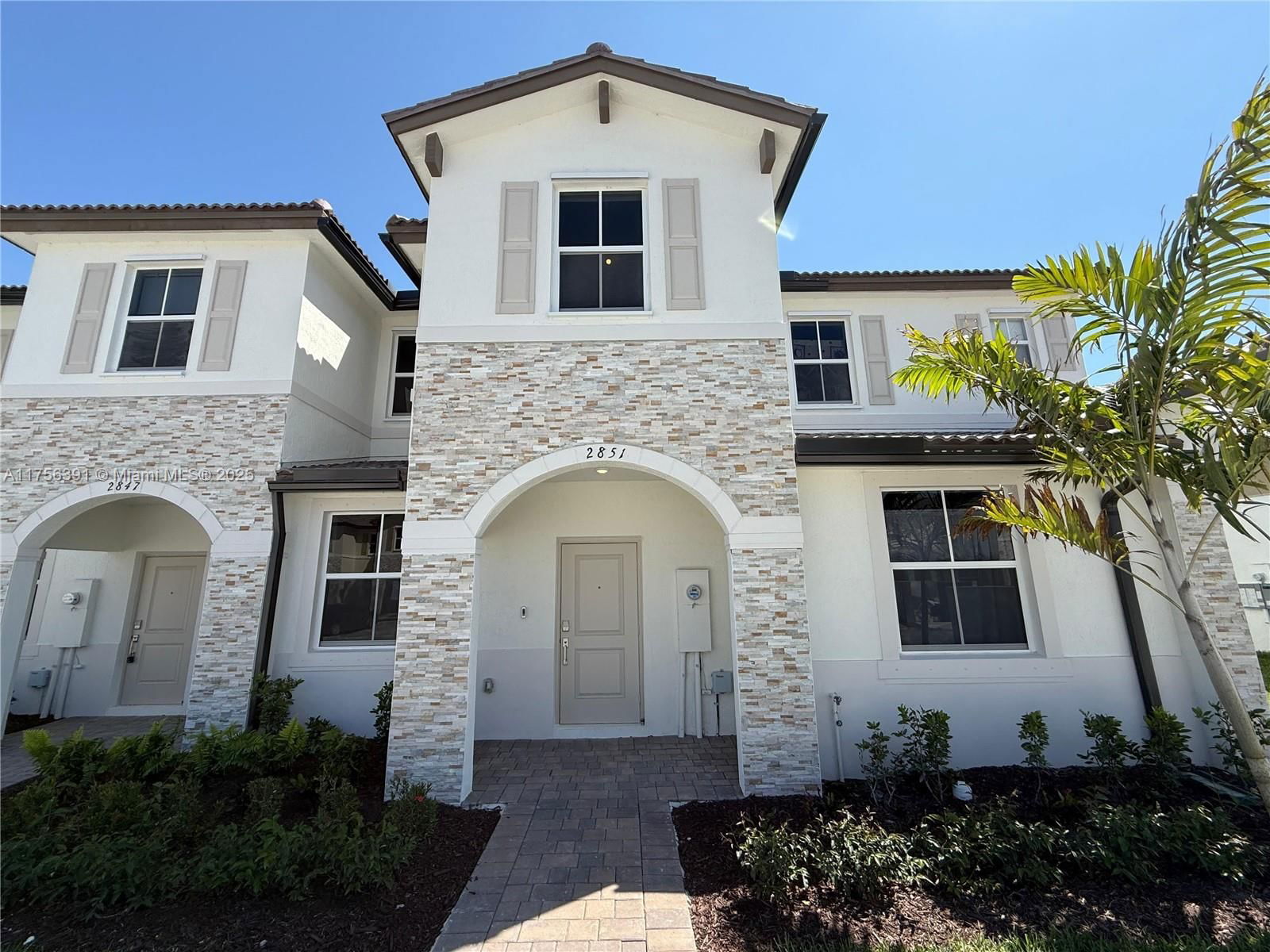 Real estate property located at 2851 25TH RD, Miami-dade, Keys Gate, Homestead, FL