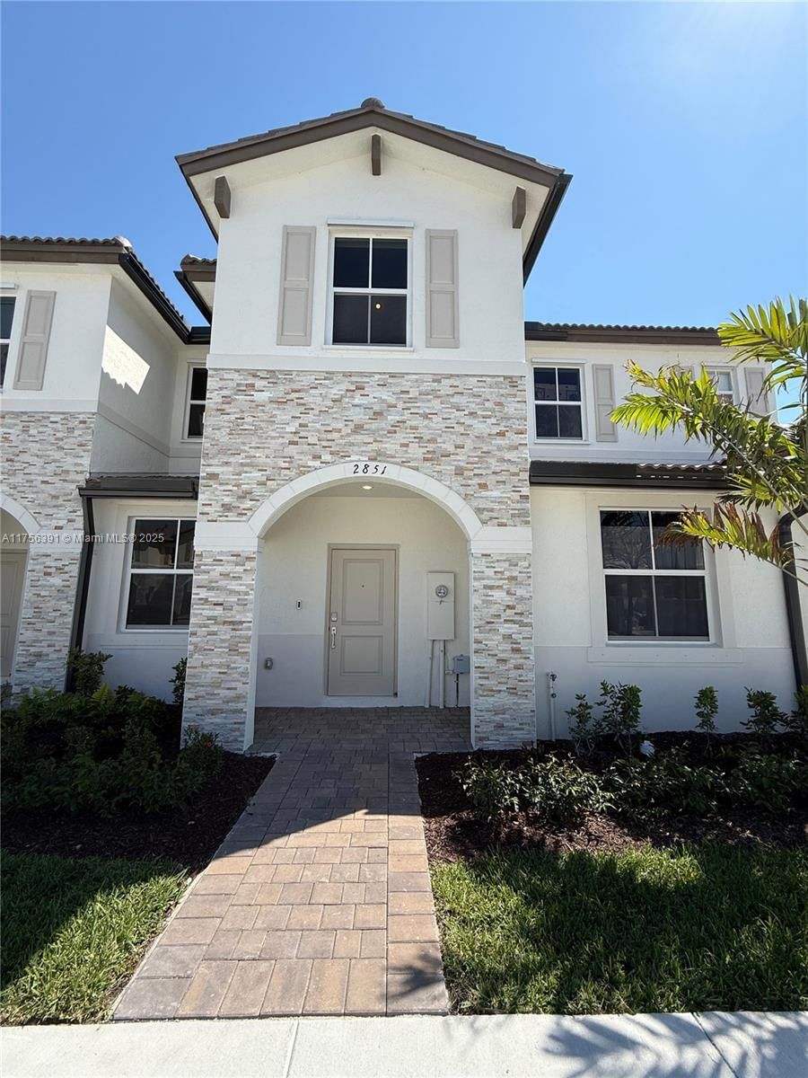 Real estate property located at 2851 25TH RD, Miami-dade, Keys Gate, Homestead, FL