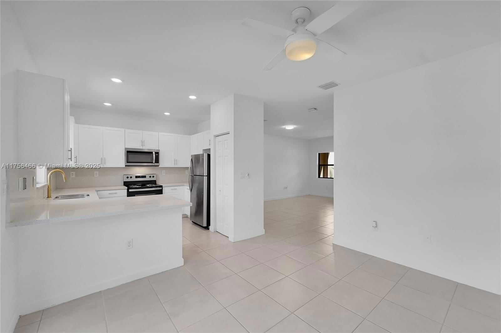Real estate property located at 4649 Caspian Way #4649, Broward, Trotters Chase, Davie, FL
