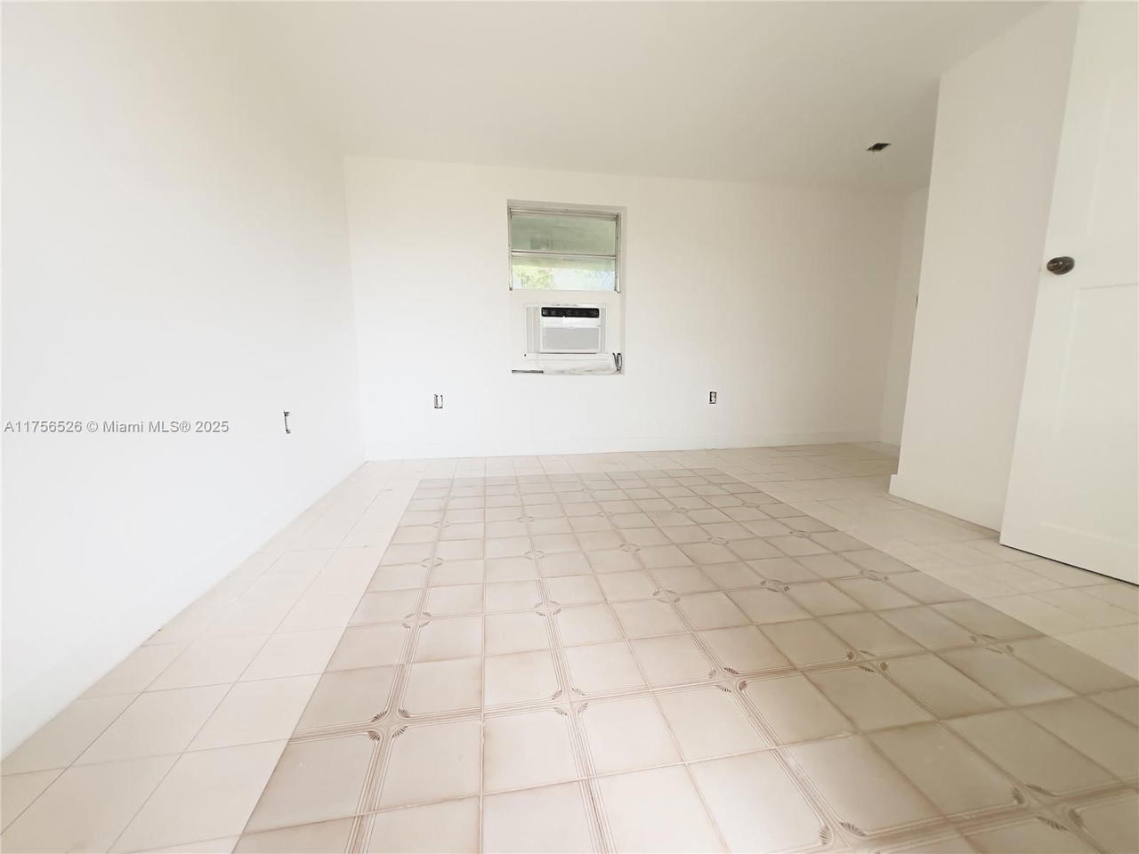 Real estate property located at 3595 98th St, Miami-dade, The Tropics Addn, Miami, FL