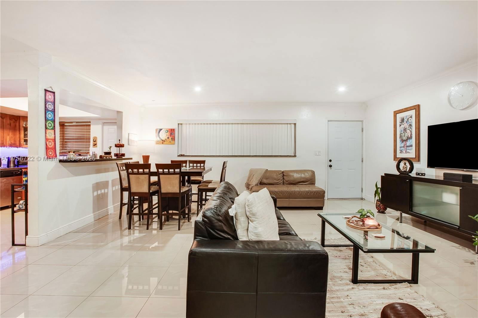 Real estate property located at 11930 19th Dr #7, Miami-dade, Sans Souci Condo, North Miami, FL